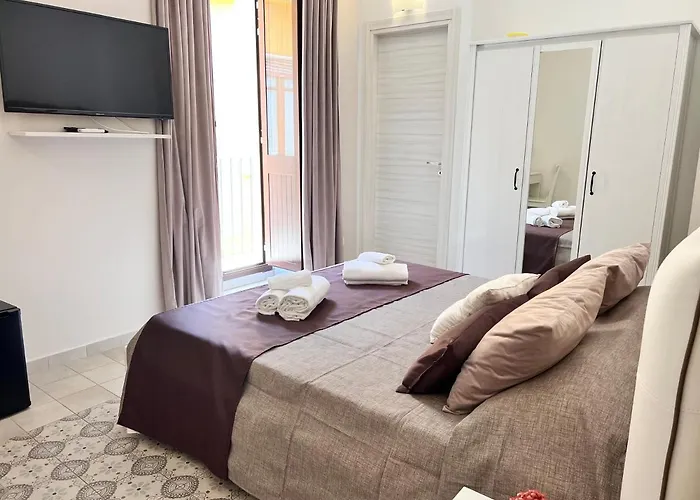 B&beach Ospitalita Siciliana נוטו